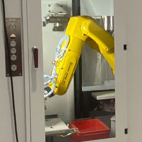 Robotic cell